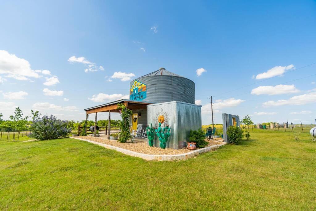 Silo House At Laughing Llama Farm Troy Exteriör bild
