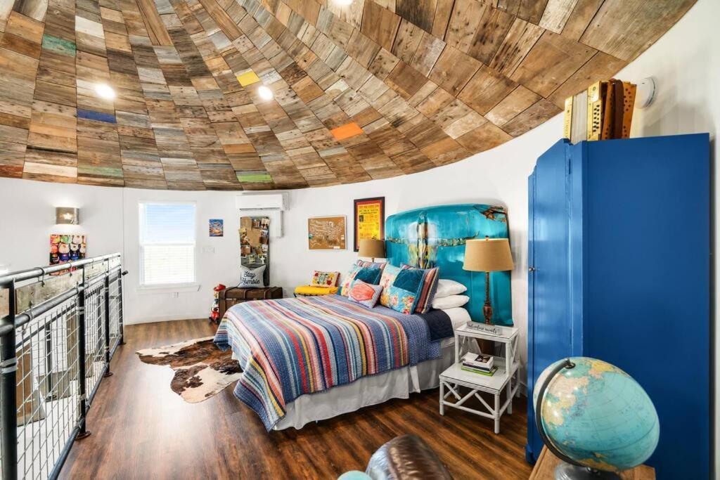Silo House At Laughing Llama Farm Troy Exteriör bild